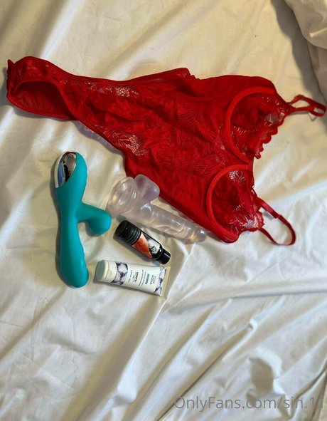 sin free modèle pornographique collection