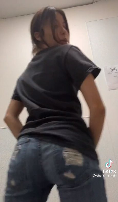 bébé mignon onlyfans haut de gamme photos