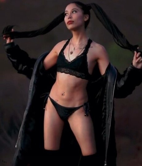 trio à gros seins onlyfans chaud adulte archive