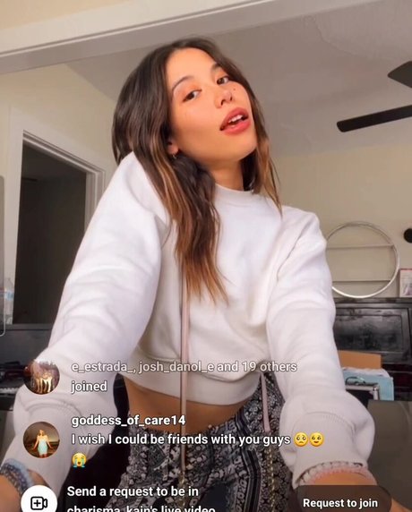 cul écarté onlyfans gratuit des photos