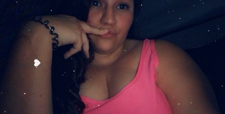 begformolly étoile sexy photos