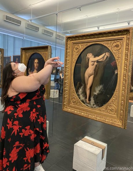 empressanna actrice de grande qualité galeries