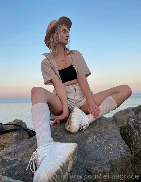 leilaagrace haut modèle photos
