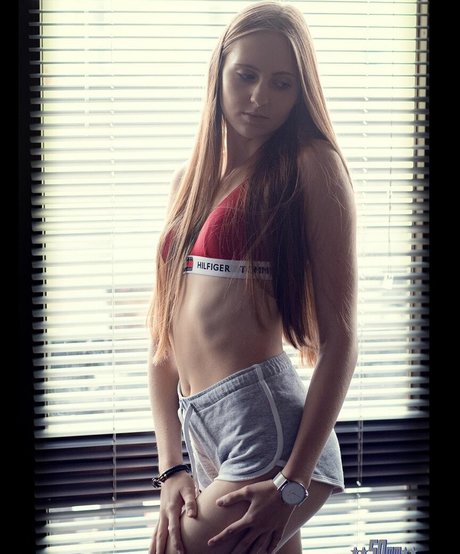 ich tina modèle sympa photo