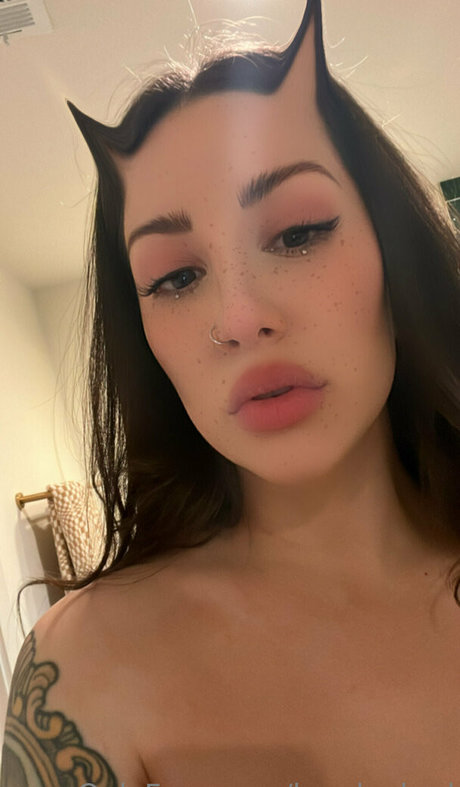 Lunaluvbad étoile exclusive photo