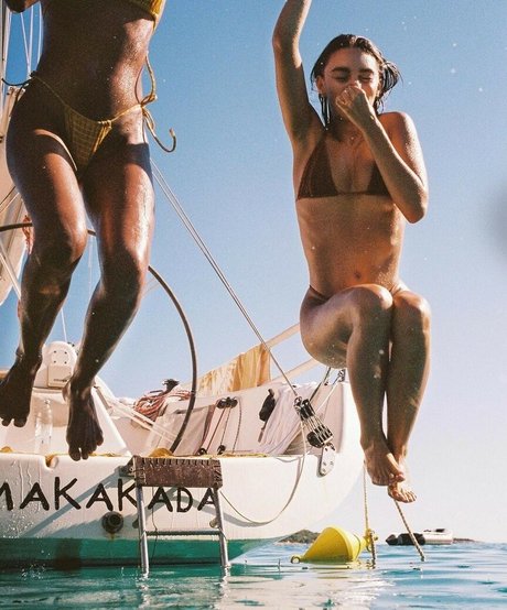 Freya Walton star du porno gratuit img