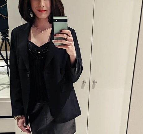 Jennifer London modèle sexy image