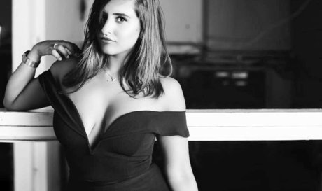 Katerina Entmann modèle nu archive