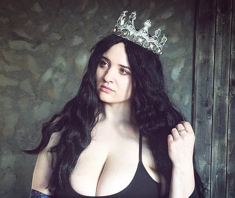 latina épaisse uniquementfans pornographique en haute définition image