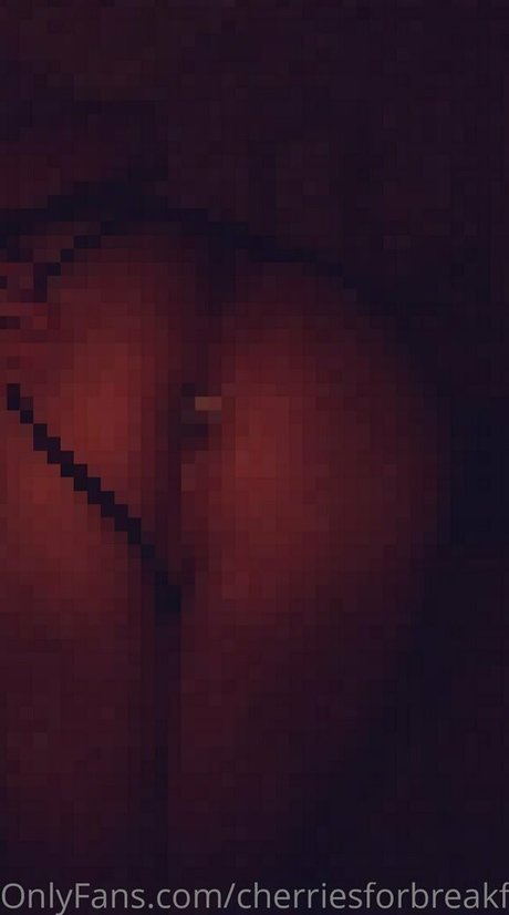 cherriesforbreakfast star du porno exclusive photo