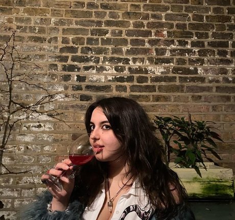 filles célèbres onlyfans xxx de haute qualité photo