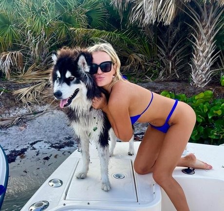 Kyla Deaver nus étoiles photos