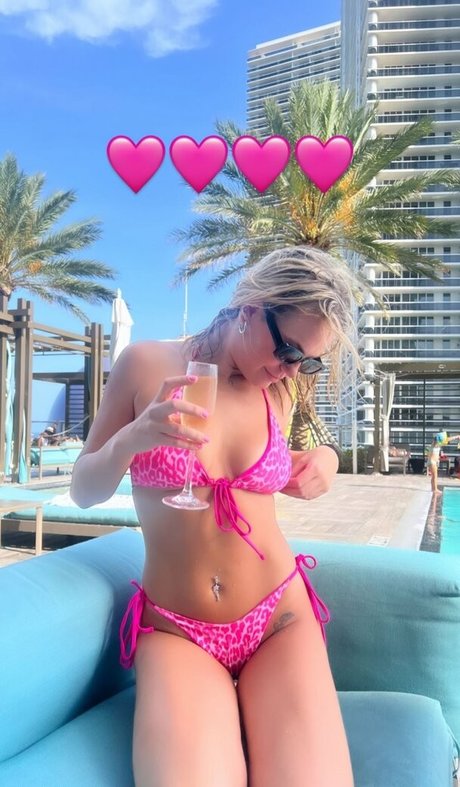 Kyla Deaver belle actrice des photos