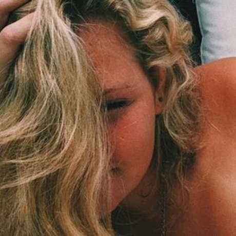 Kyla Deaver modèle magnifique archive