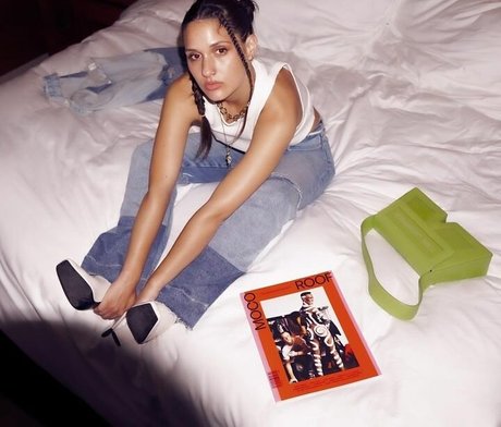 Sabela OT star du porno img