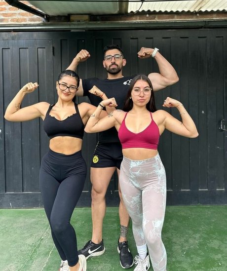 Seleneitor star du porno adulte des photos