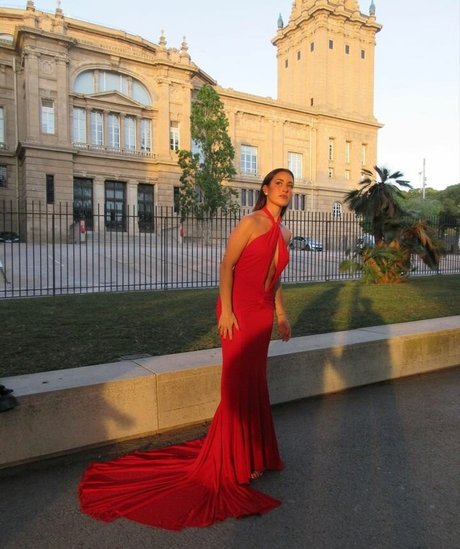 paulagonu actrice libre des photos