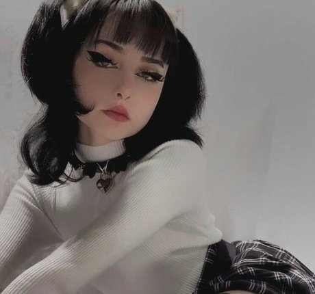 Soniyoru étoile adulte photos