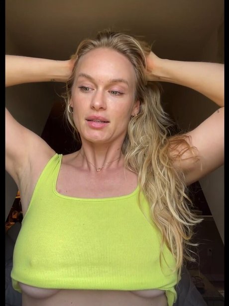 Leven Rambin star pornographique photos