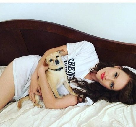 Leven Rambin nus étoiles galeries