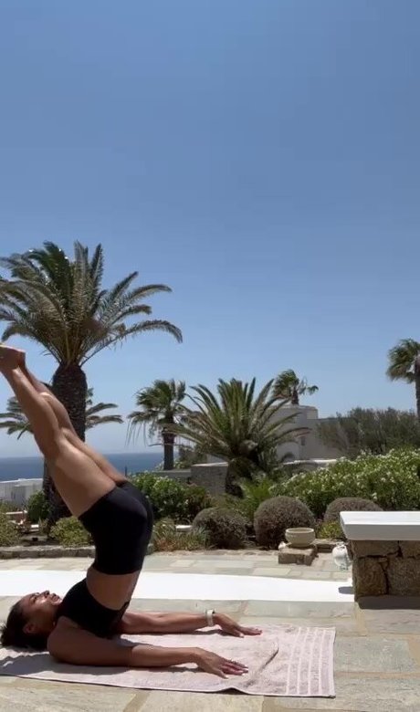 fans asiatiques de findom uniquement belle chaude photo