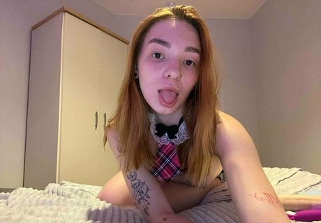 sonyasolanski actrice de nus image