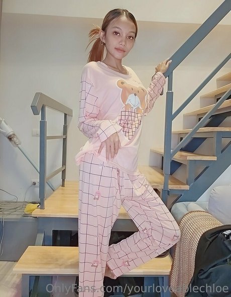 yourloveablechloe modèles nus photo