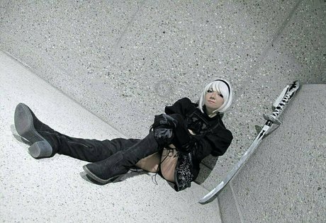 lunagogoo art modèle galeries