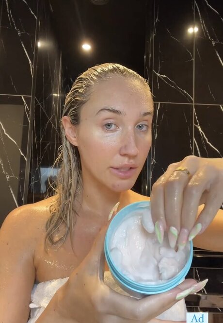 Megan McKenna étoile photo