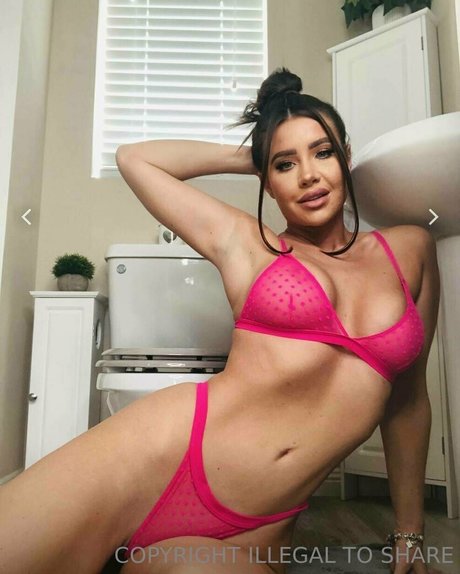 missscarletrose actrice de sexe photo