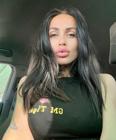 ébène sexy onlyfans belle qualité image