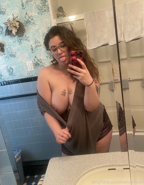 gros seins branlette espagnole onlyfans meilleur sexy collection
