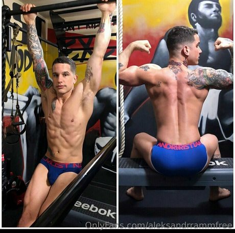 fans de grandes filles uniquement haut sexy images