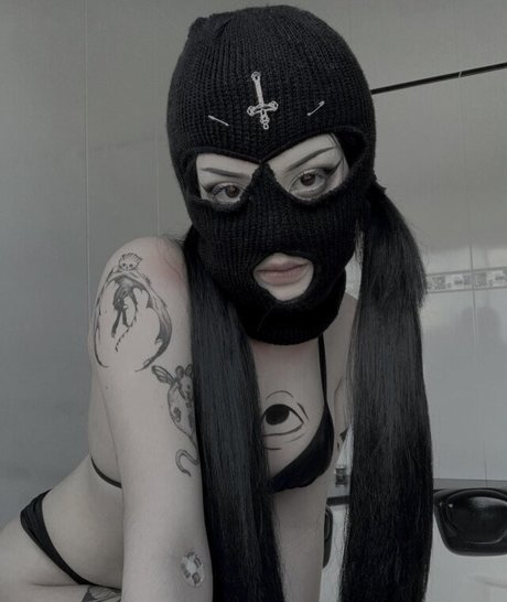 Ghostbabss modèle de haute qualité photo