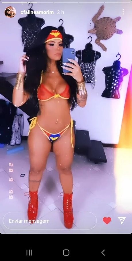 Aline Carvalho modèle artistique collection