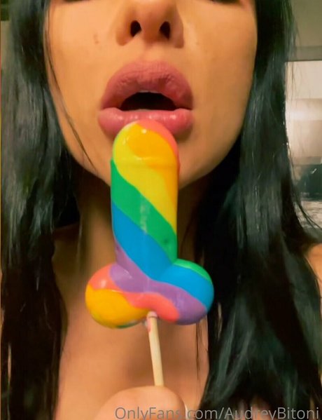 audreybitoni Profilfoto