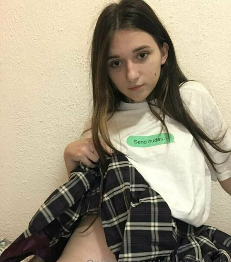 pixiepolly vip modèle xxx image