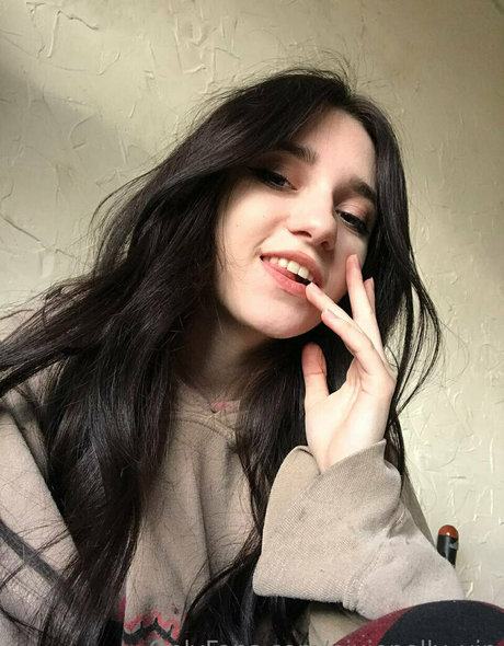 pixiepolly vip star du porno gratuit images