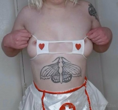 lingerie blanche onlyfans belle haute qualité images