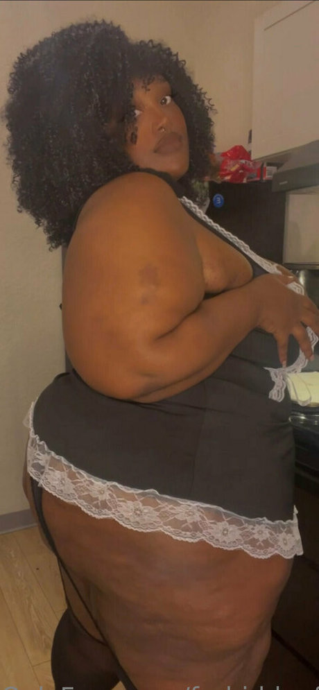 fans de grandes filles uniquement pornographique nu images