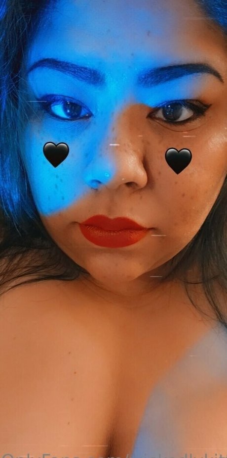 wickedlykitten étoile xxx galerie