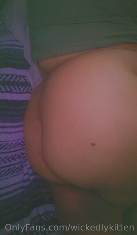 wickedlykitten nus de stars du porno photo