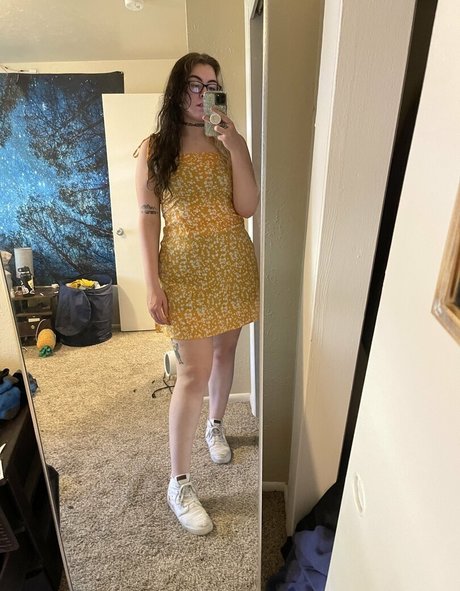 mistressdamiana mannequin img