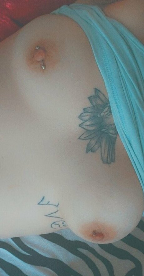 serenitysapphire808 étoile exclusive des photos