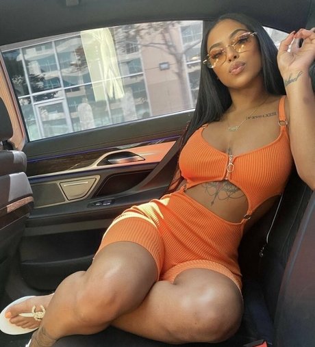 filles emo onlyfans sympa érotique img