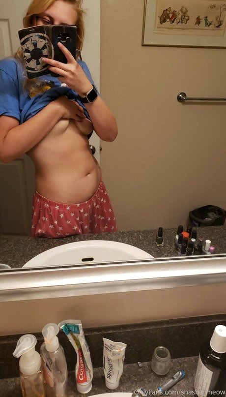 shasha meow star érotique collection