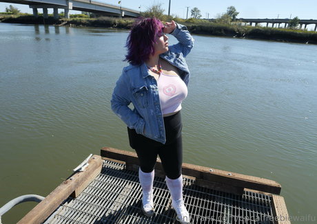 oppaifreebiewaifu actrice porno galeries