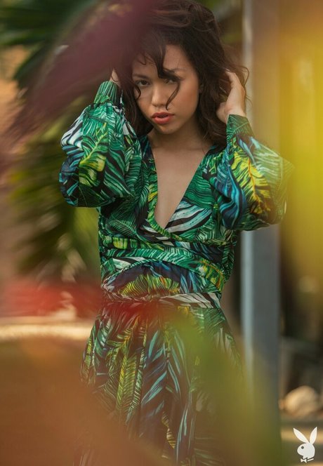 Kit Rysha modèle érotique image