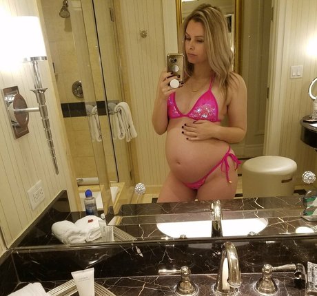 Goddess Rainn modèle porno galerie