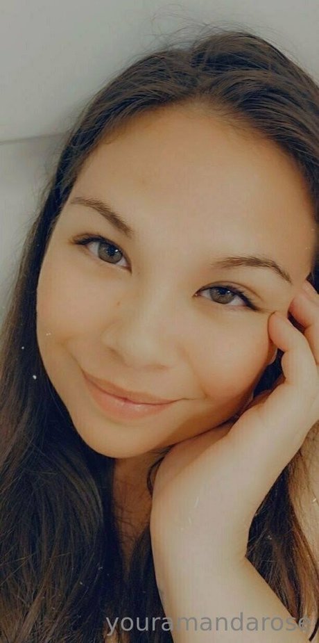 youramandarose actrice libre photo